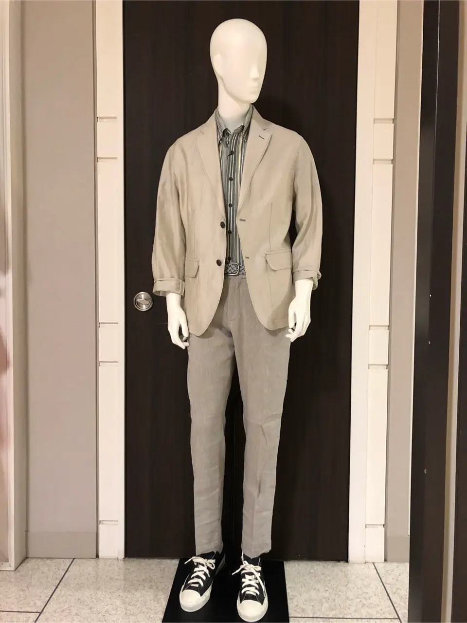 JOSEPH ABBOUD 山口 コーディネート画像