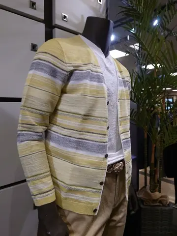 JOSEPH ABBOUD 石川 コーディネート画像