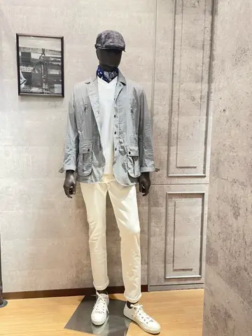 JOSEPH ABBOUD 東　 コーディネート画像