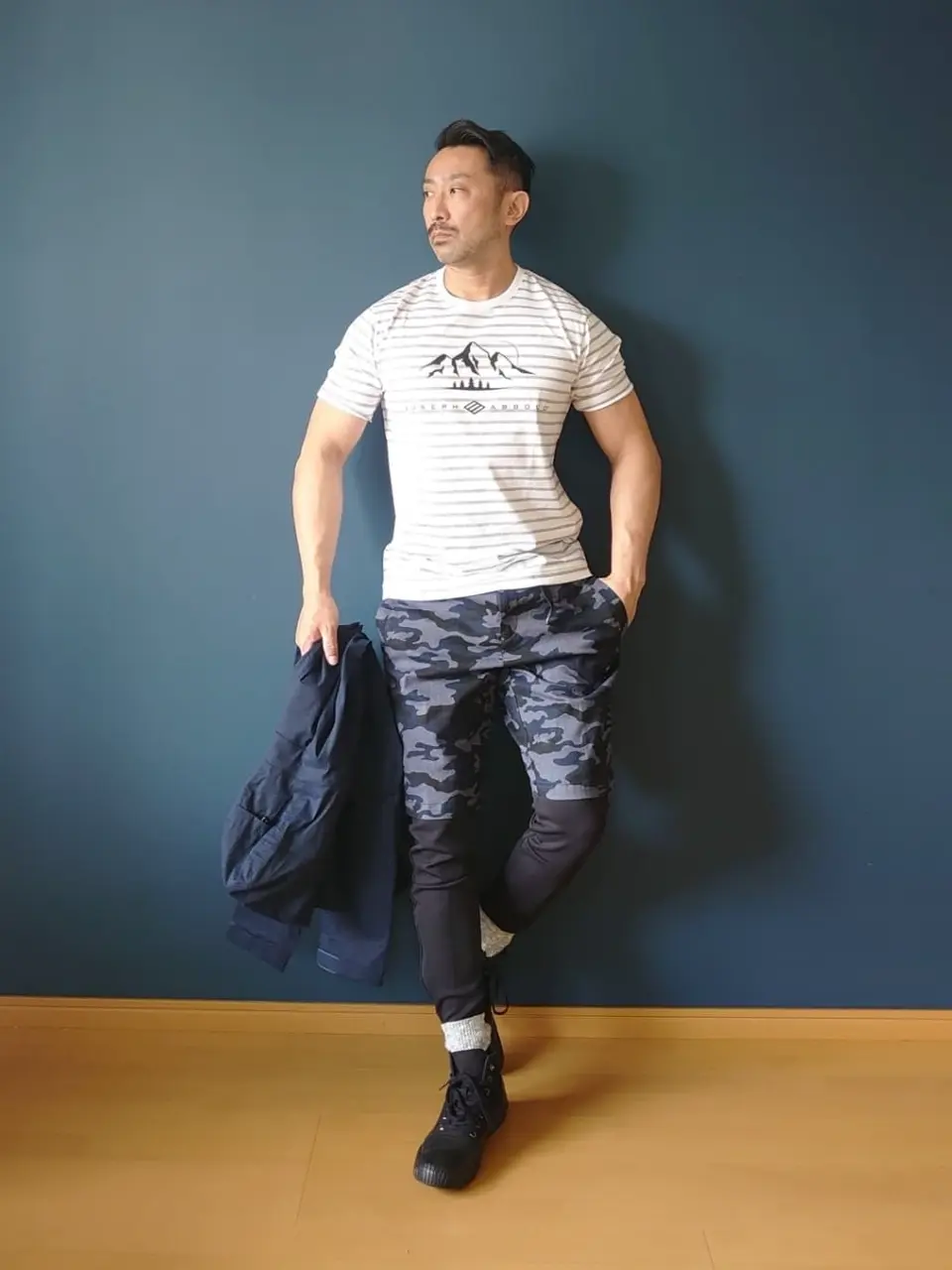 JOSEPH ABBOUD 安東 コーディネート画像