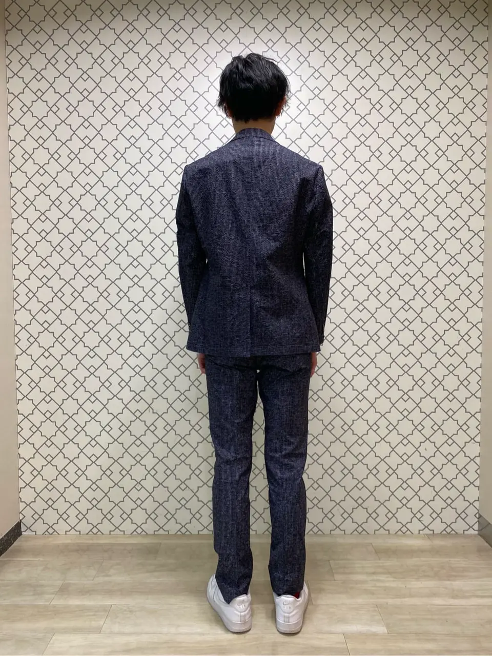 JOSEPH ABBOUD 加藤晴暉 コーディネート画像