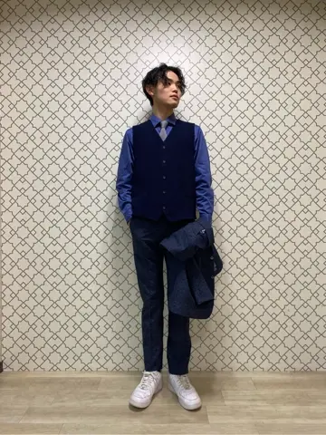 JOSEPH ABBOUD 加藤晴暉 コーディネート画像