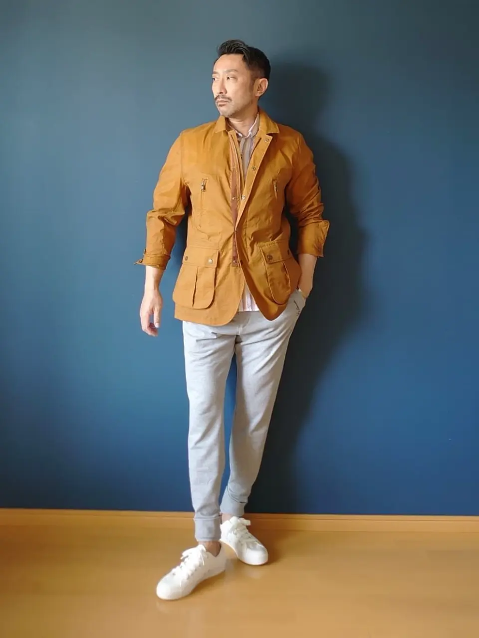 JOSEPH ABBOUD 安東 コーディネート画像