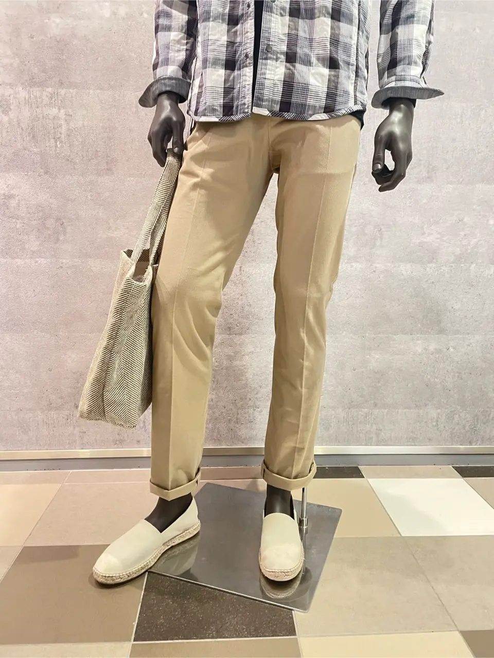 JOSEPH ABBOUD 東　 コーディネート画像