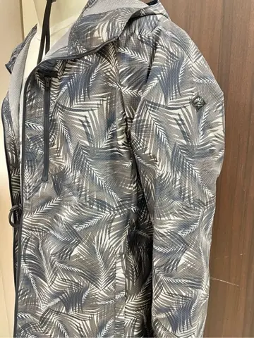 JOSEPH ABBOUD 松山 コーディネート画像