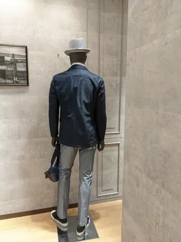 JOSEPH ABBOUD 大久 コーディネート画像