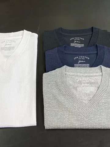 JOSEPH ABBOUD スタッフ コーディネート画像