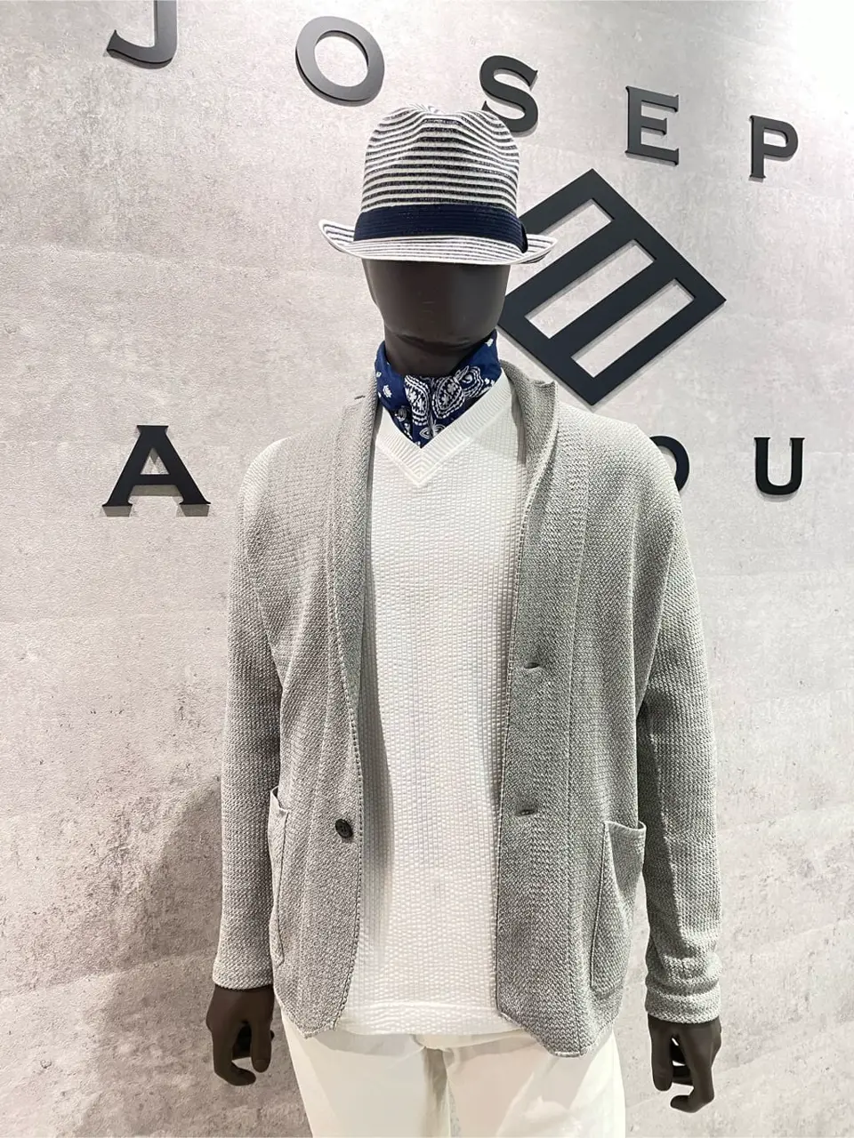 JOSEPH ABBOUD 東　 コーディネート画像