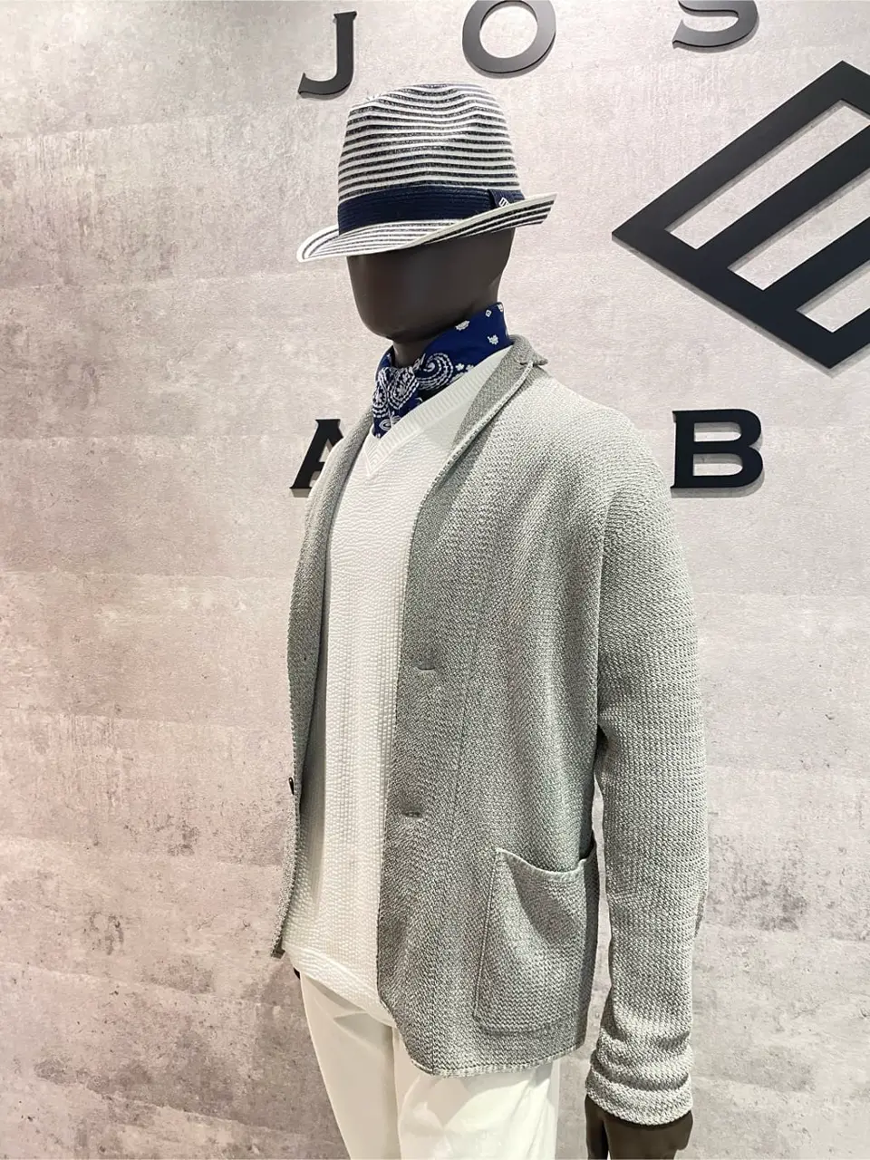 JOSEPH ABBOUD 東　 コーディネート画像