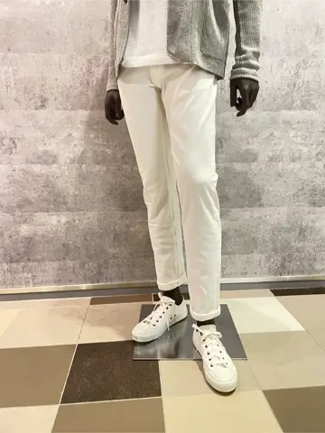 JOSEPH ABBOUD 東　 コーディネート画像