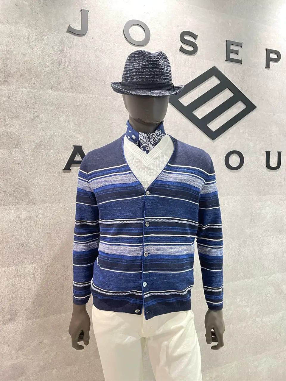 JOSEPH ABBOUD 東　 コーディネート画像