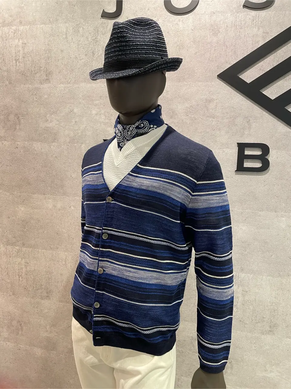 JOSEPH ABBOUD 東　 コーディネート画像