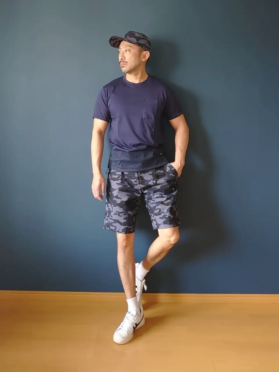 JOSEPH ABBOUD 安東 コーディネート画像