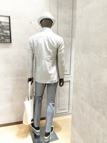 JOSEPH ABBOUD 大久 コーディネート画像