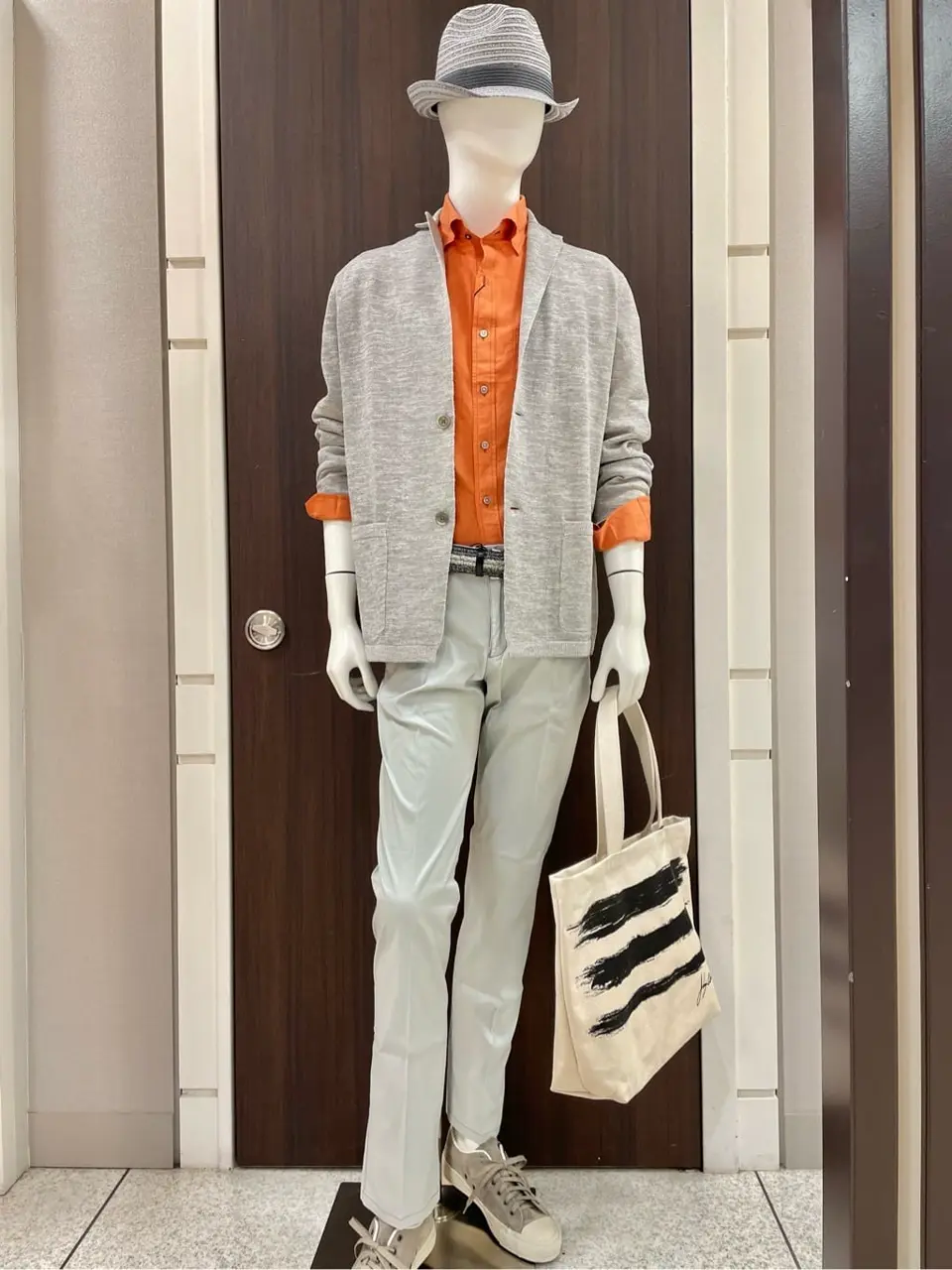 JOSEPH ABBOUD 松山 コーディネート画像