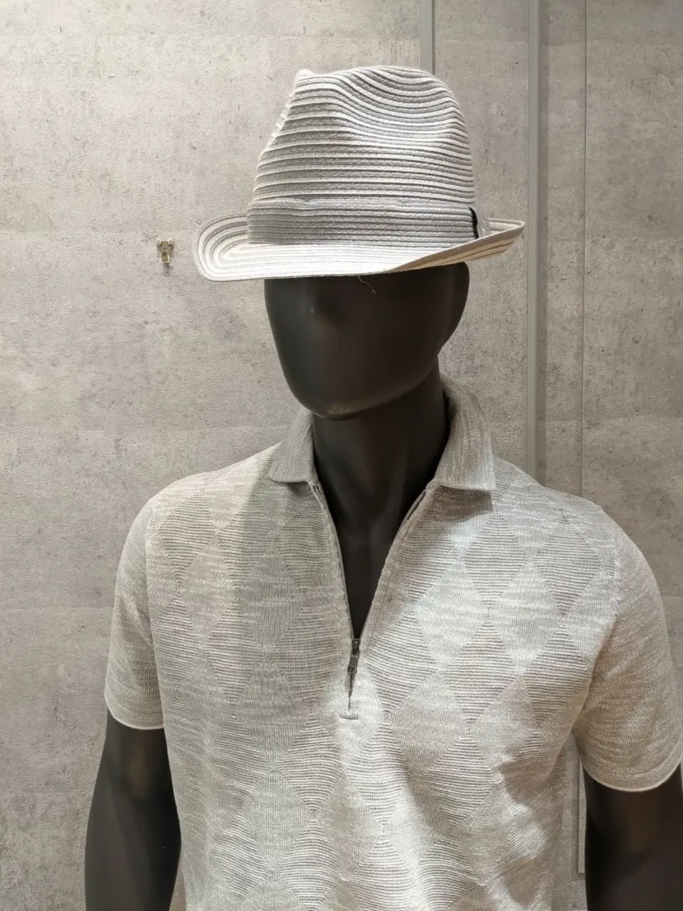 JOSEPH ABBOUD 大久 コーディネート画像