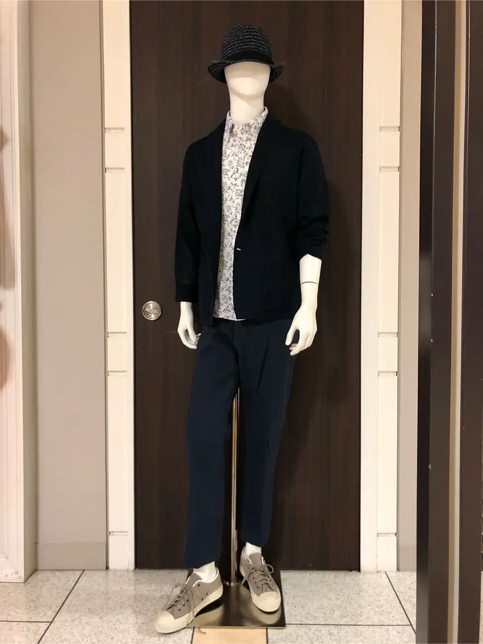 JOSEPH ABBOUD 山口 コーディネート画像