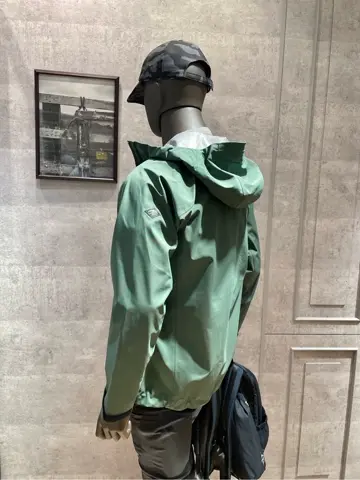 JOSEPH ABBOUD 二澤 コーディネート画像