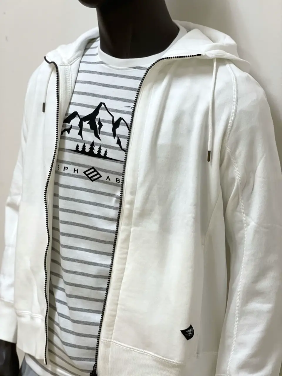 JOSEPH ABBOUD 金本 コーディネート画像