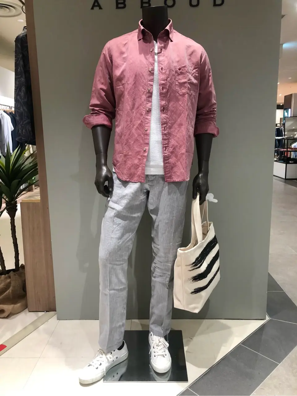 JOSEPH ABBOUD 川田 コーディネート画像