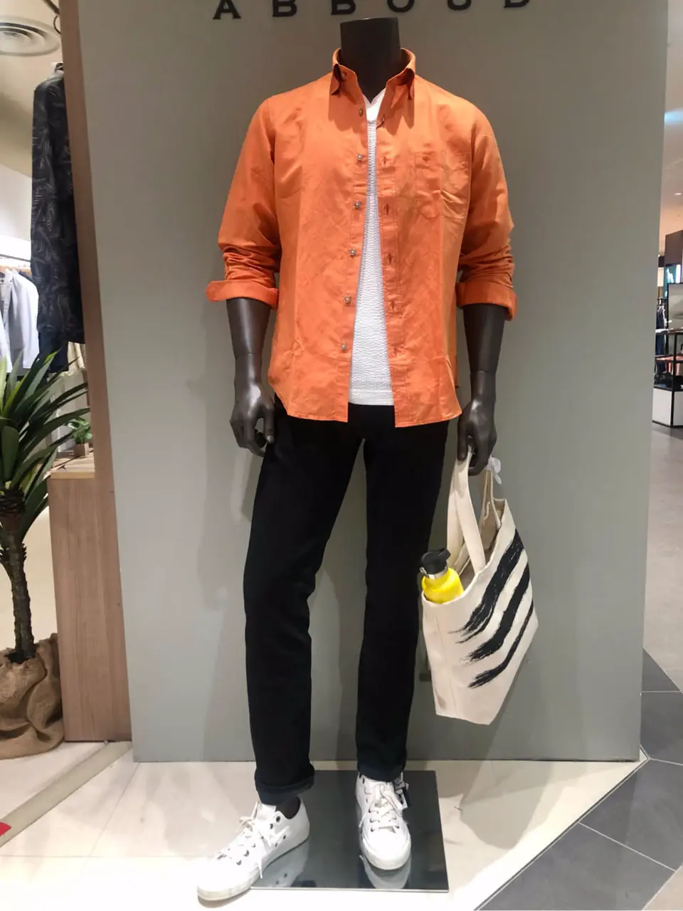 JOSEPH ABBOUD 川田 コーディネート画像