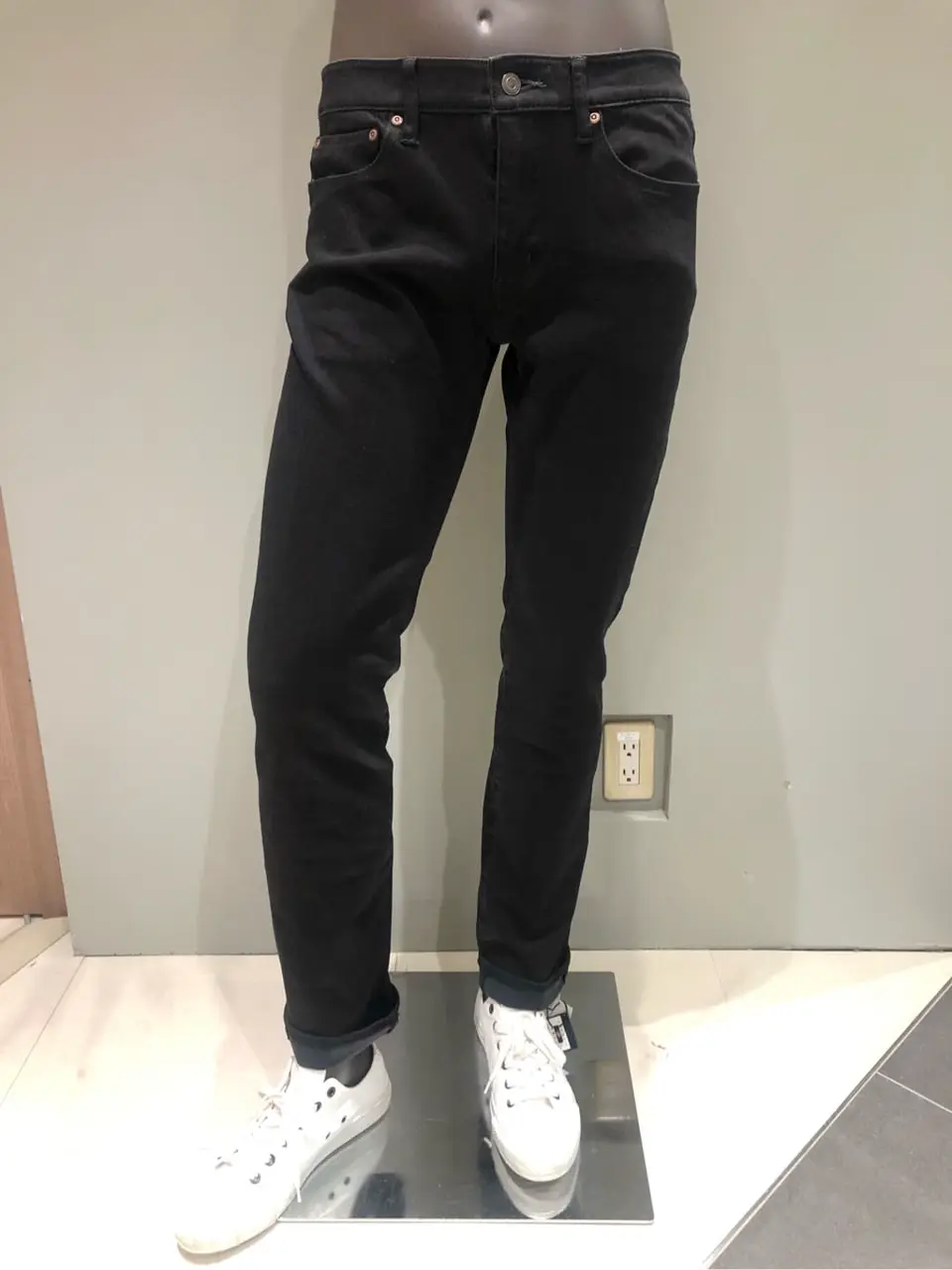 JOSEPH ABBOUD 川田 コーディネート画像