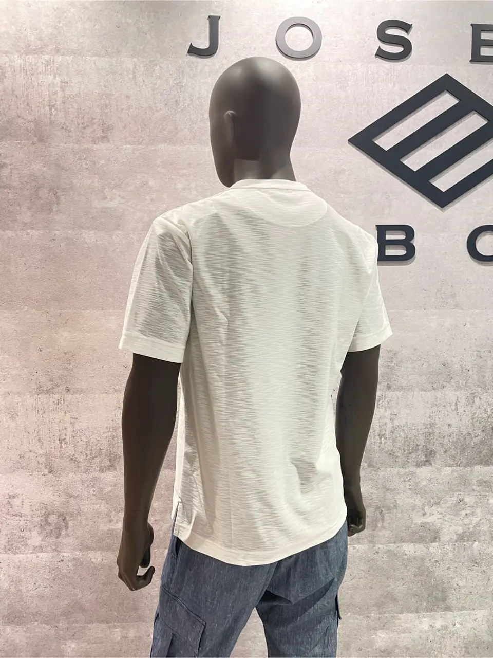 JOSEPH ABBOUD 東　 コーディネート画像