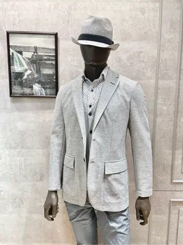 JOSEPH ABBOUD 二澤 コーディネート画像