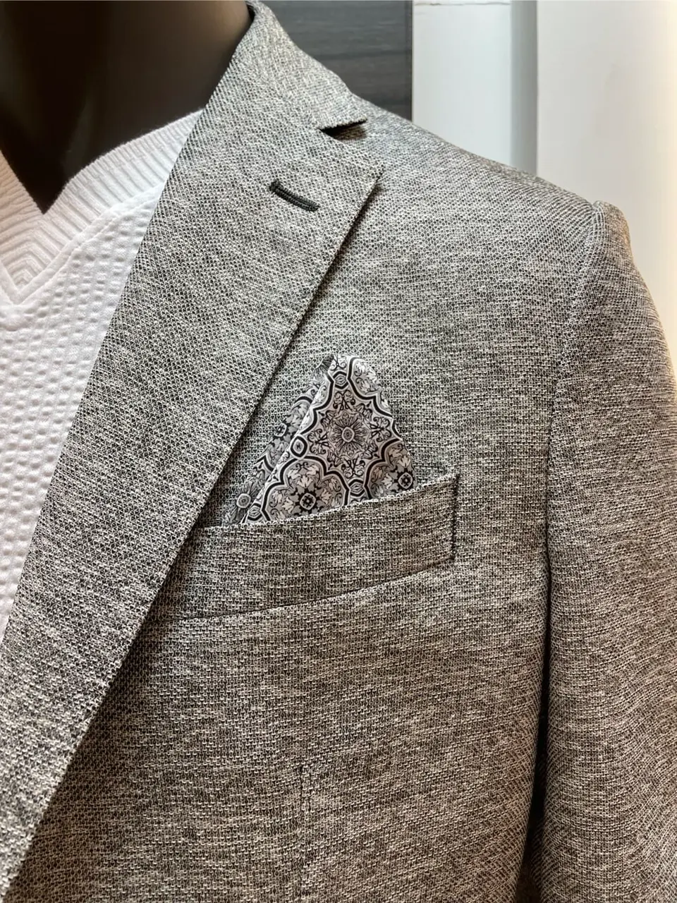 JOSEPH ABBOUD スタッフ コーディネート画像