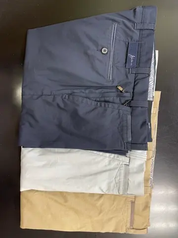 JOSEPH ABBOUD スタッフ コーディネート画像