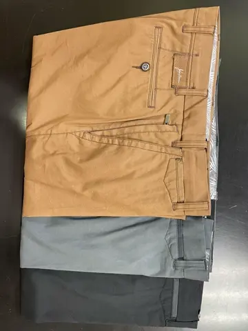 JOSEPH ABBOUD スタッフ コーディネート画像