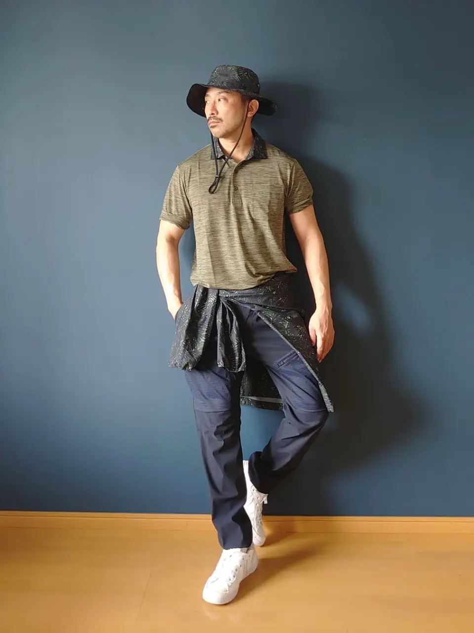 JOSEPH ABBOUD 安東 コーディネート画像