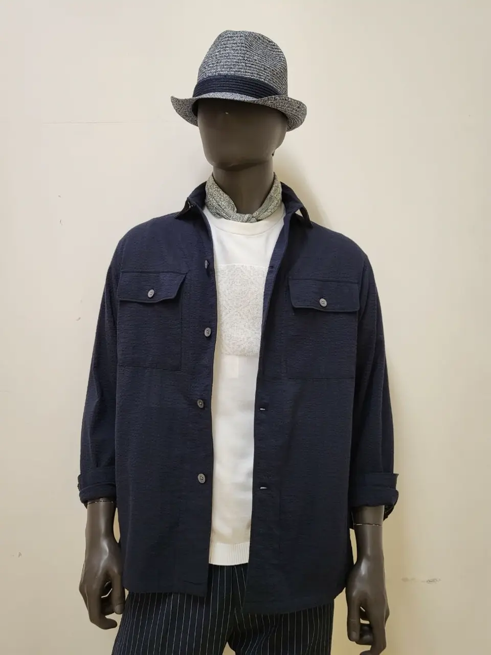 JOSEPH ABBOUD 亀井 コーディネート画像