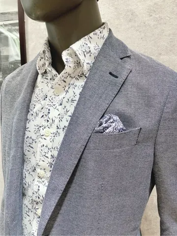 JOSEPH ABBOUD 二澤 コーディネート画像