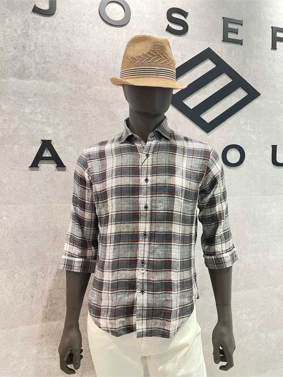 JOSEPH ABBOUD 東　 コーディネート画像