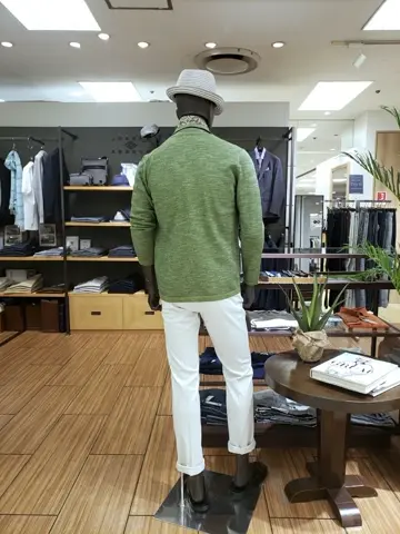 JOSEPH ABBOUD 中西 コーディネート画像