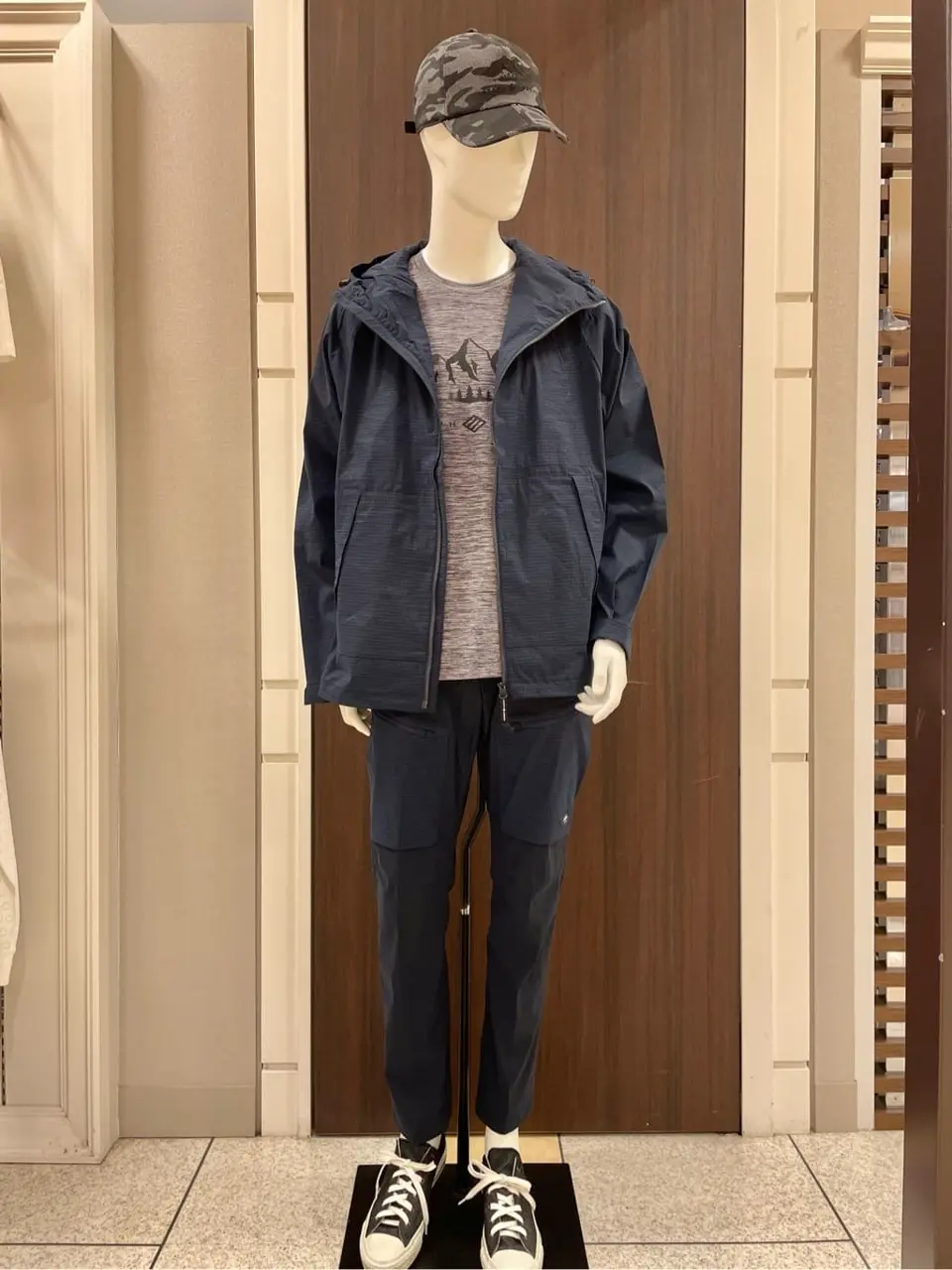 JOSEPH ABBOUD 松山 コーディネート画像