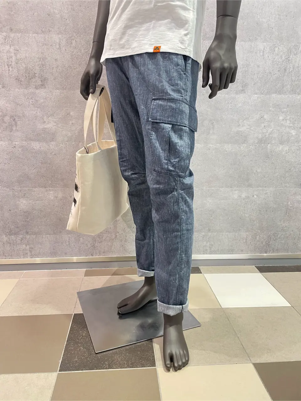 JOSEPH ABBOUD 東　 コーディネート画像