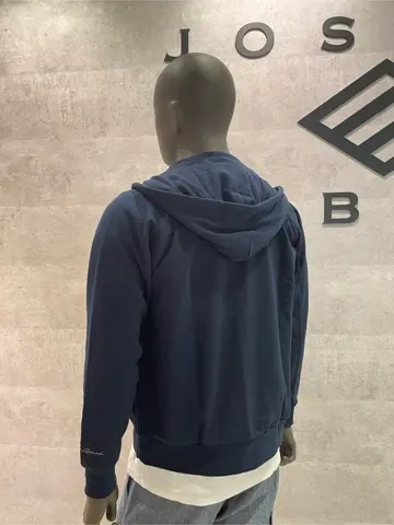 JOSEPH ABBOUD 東　 コーディネート画像