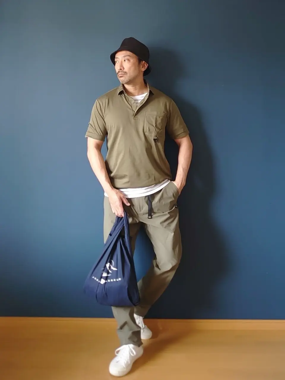 JOSEPH ABBOUD 安東 コーディネート画像