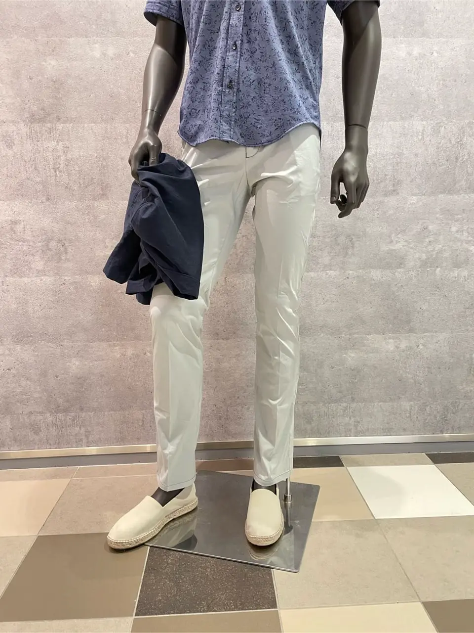 JOSEPH ABBOUD 東　 コーディネート画像