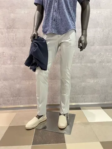 JOSEPH ABBOUD 東　 コーディネート画像