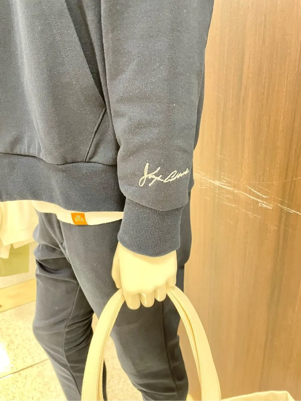 JOSEPH ABBOUD 松山 コーディネート画像