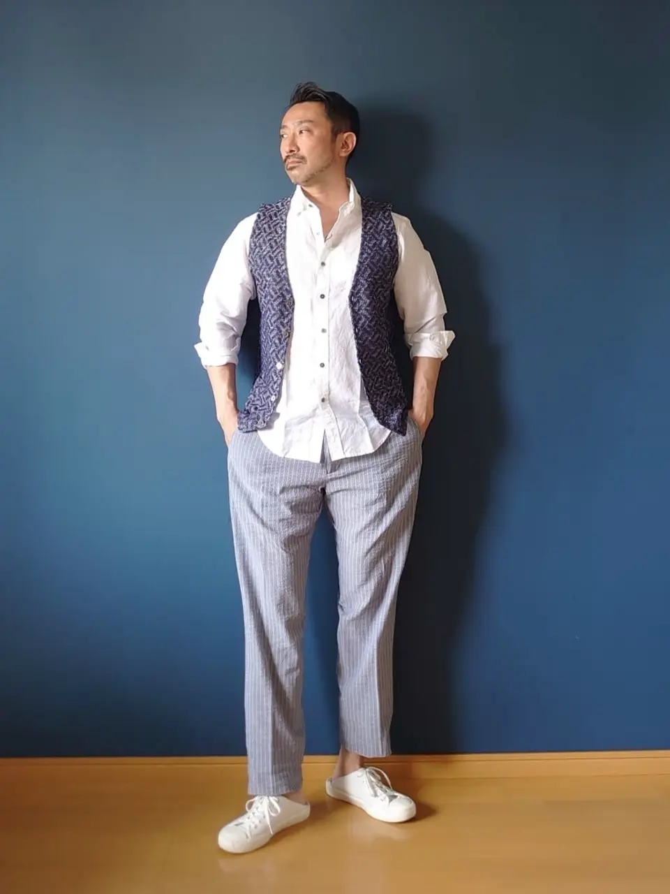 JOSEPH ABBOUD 安東 コーディネート画像