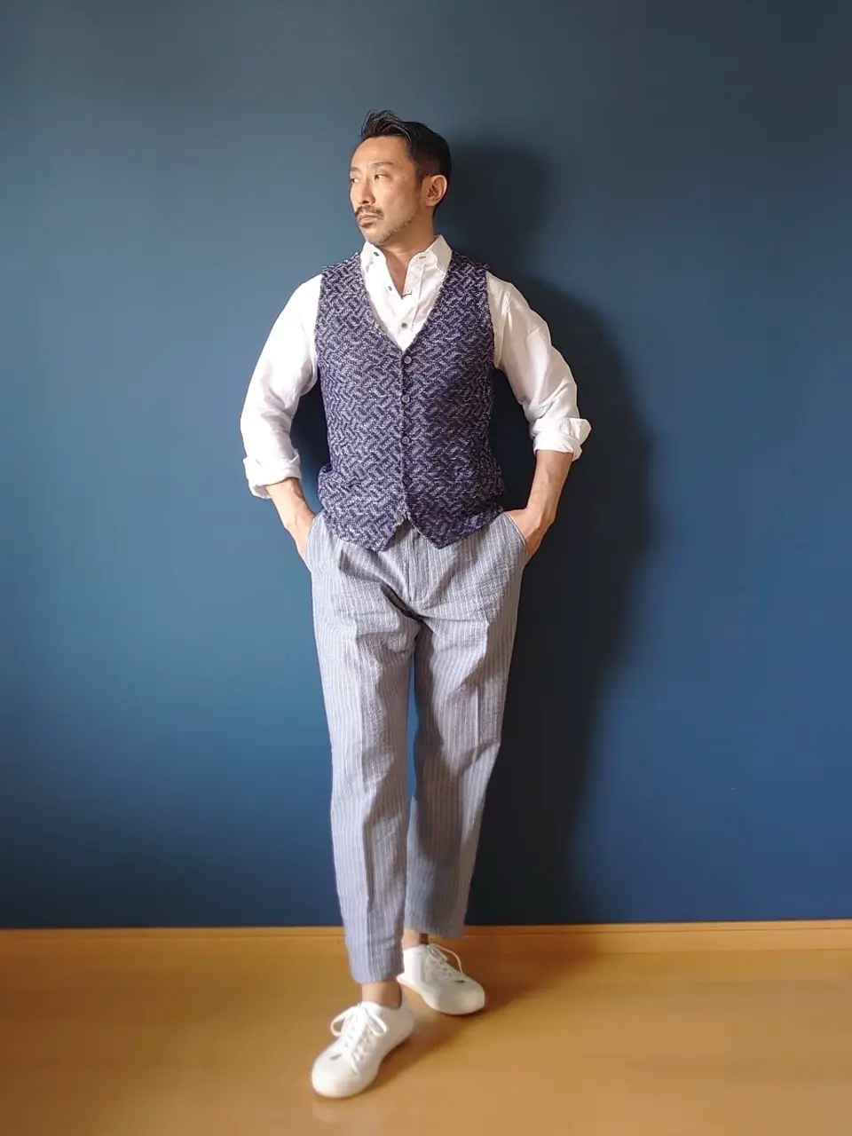 JOSEPH ABBOUD 安東 コーディネート画像