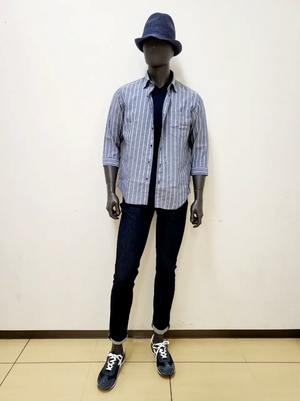  亀井 コーディネート画像