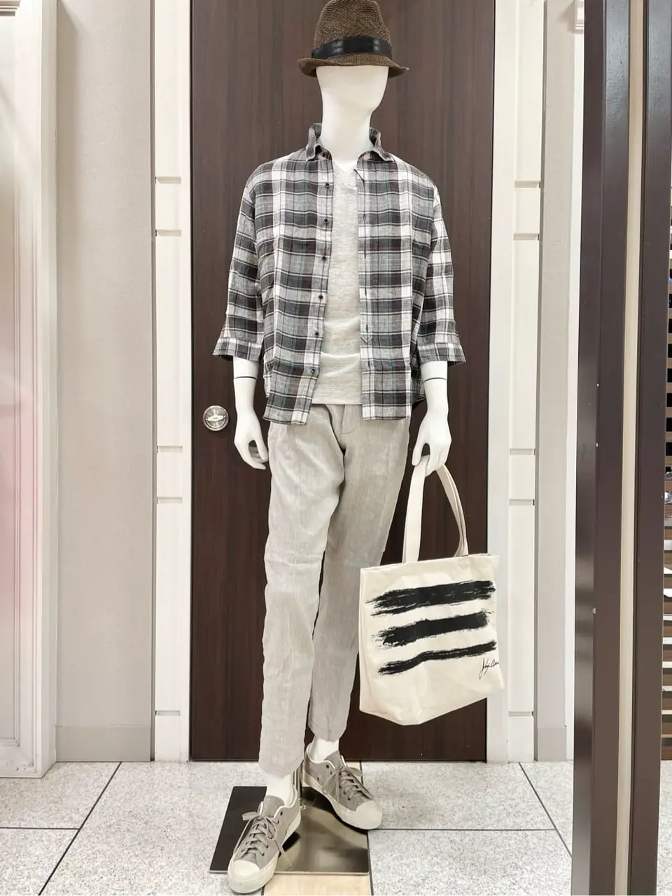 JOSEPH ABBOUD 松山 コーディネート画像