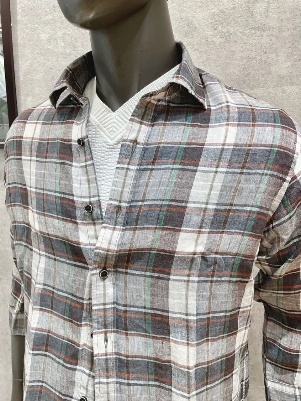 JOSEPH ABBOUD 二澤 コーディネート画像