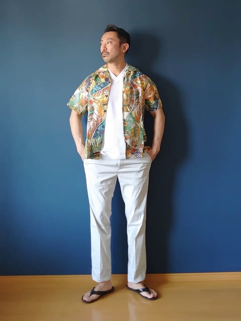 JOSEPH ABBOUD 安東 コーディネート画像