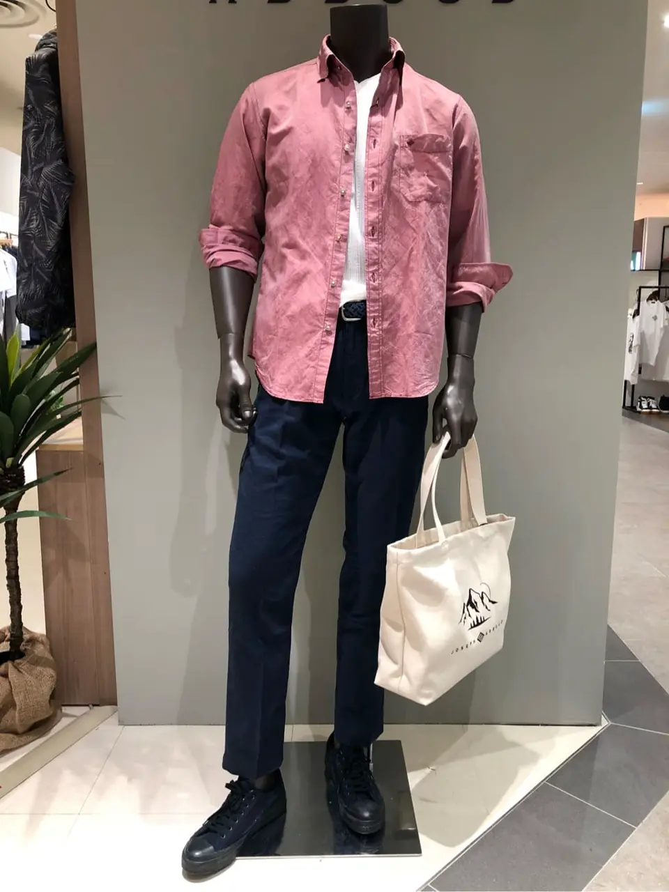 JOSEPH ABBOUD 川田 コーディネート画像